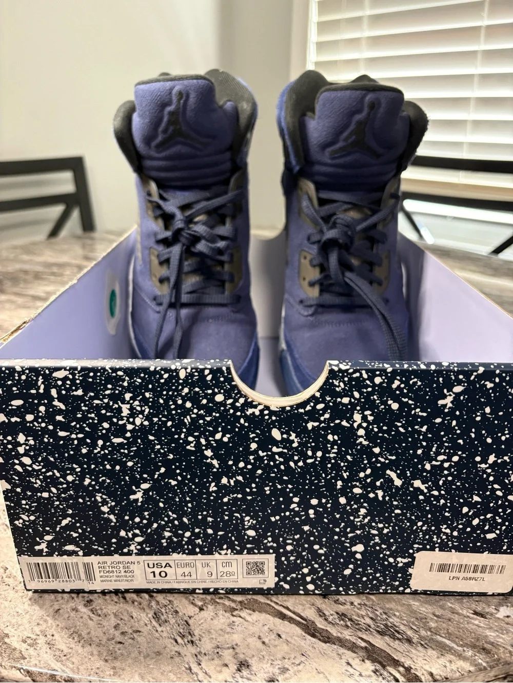 AIR JORDAN RETRO 5 NAVY BLUE SUEDE MENS SIZE 10